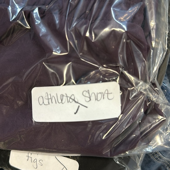 Athleta Purple Women's Athletic Shorts - Picture 11 of 11